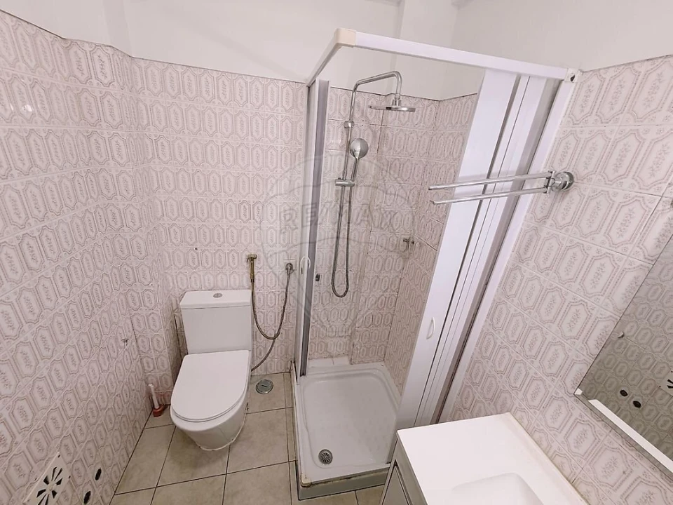 Apartamento T3 para Venda em Águas Livres Foto 17