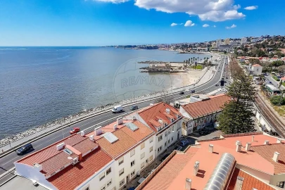 Apartamento T2 para Venda em Oeiras e São Julião da Barra, Paço de Arcos e Caxias