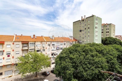 Apartamento T1 para Venda em Venteira