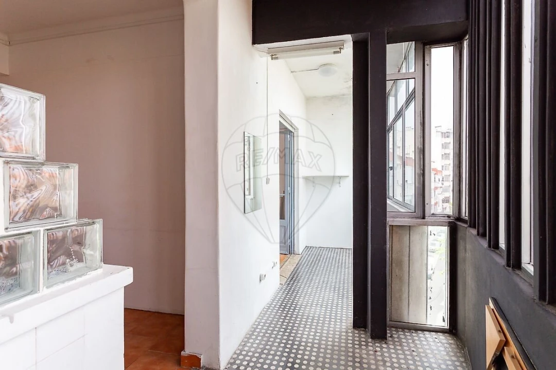 Apartamento T1 para Venda em Venteira Foto 12