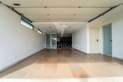 Moradia T3 para Venda em Sandim, Olival, Lever e Crestuma