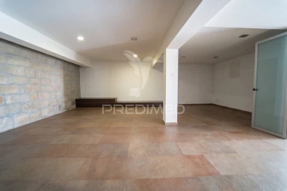 Moradia T3 para Venda em Sandim, Olival, Lever e Crestuma