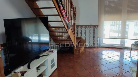 Moradia T3 para Venda em Freiria