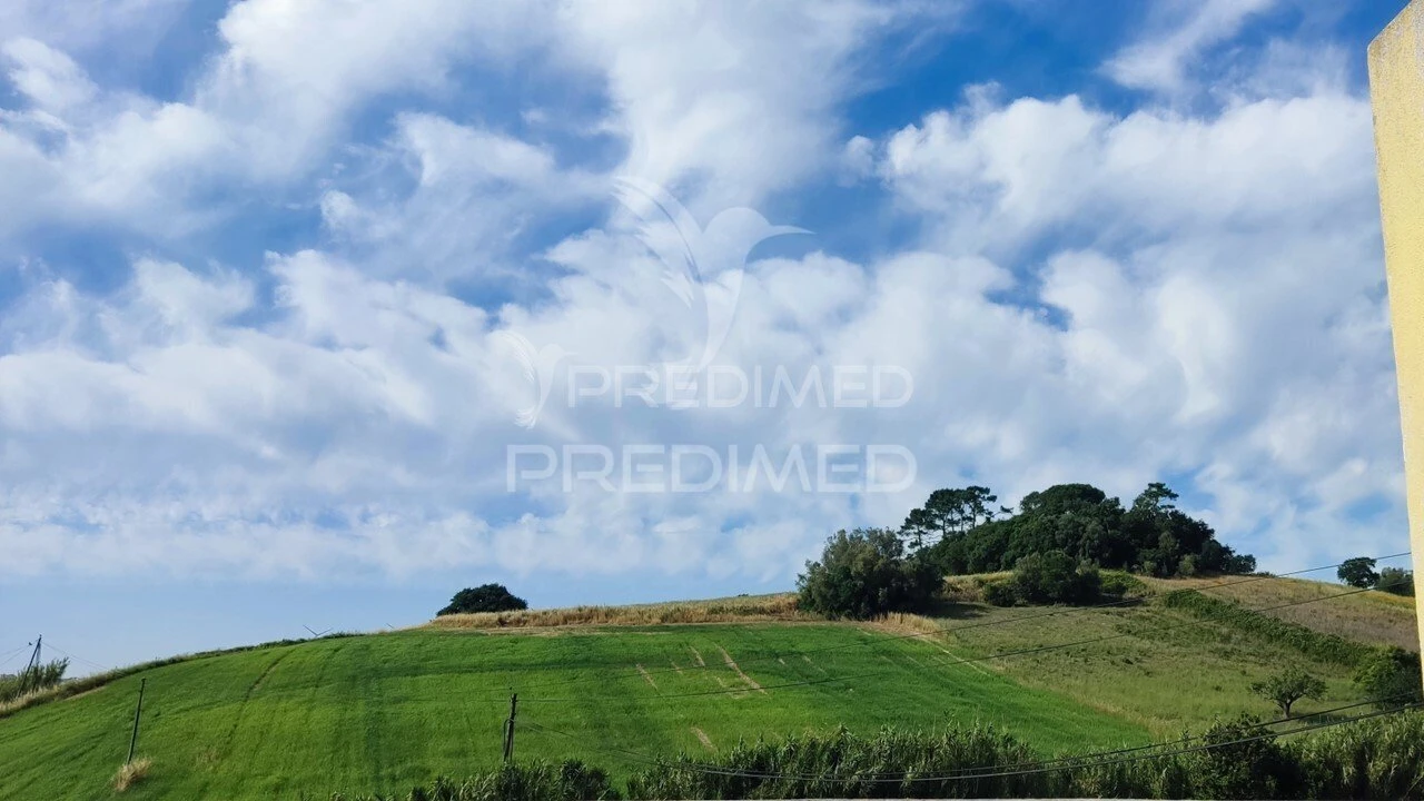 Moradia T3 para Venda em Freiria Foto 36