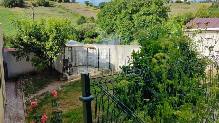 Moradia T3 para Venda em Freiria Foto 34