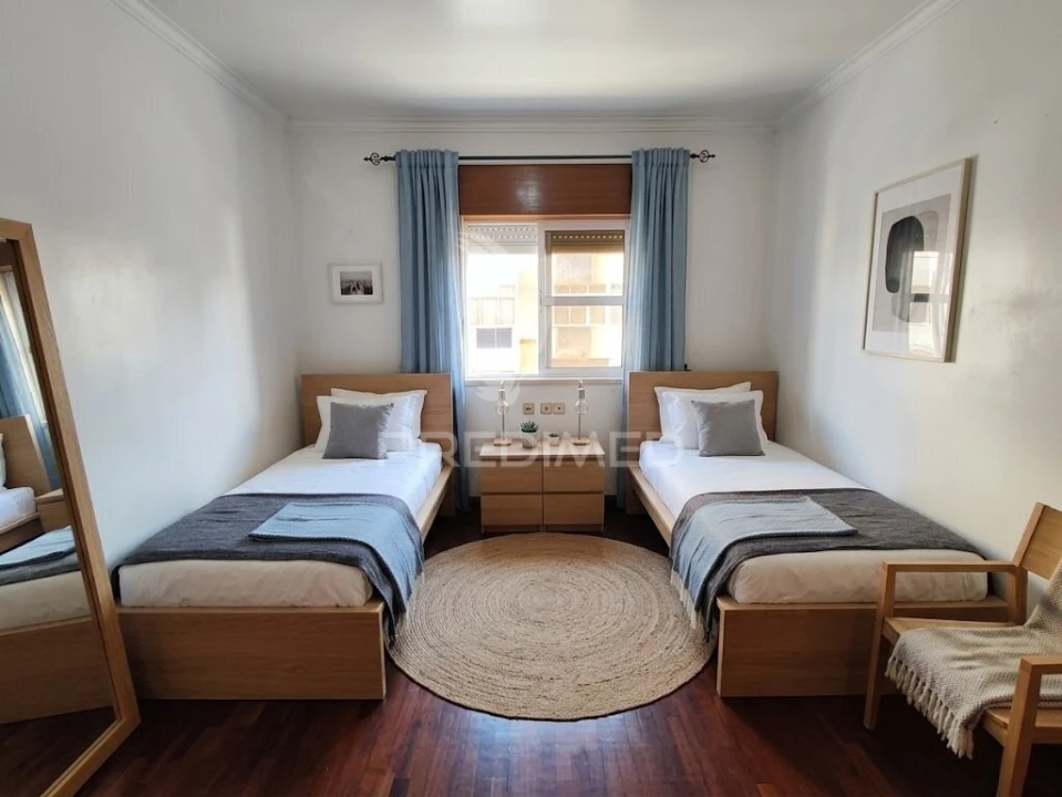 Apartamento T2 para Venda em Algueirão-Mem Martins Foto 25