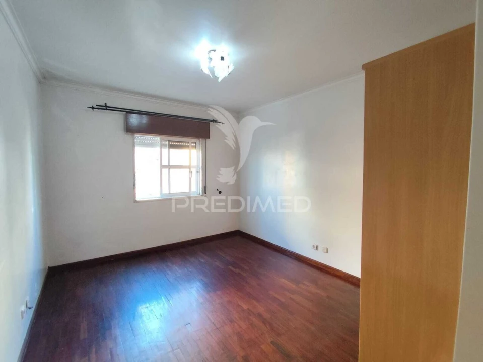 Apartamento T2 para Venda em Algueirão-Mem Martins Foto 28