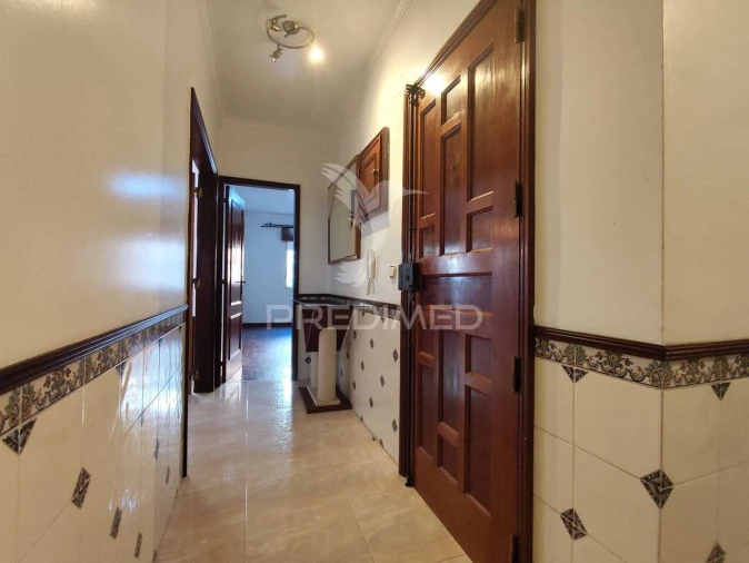 Apartamento T2 para Venda em Algueirão-Mem Martins Foto 30