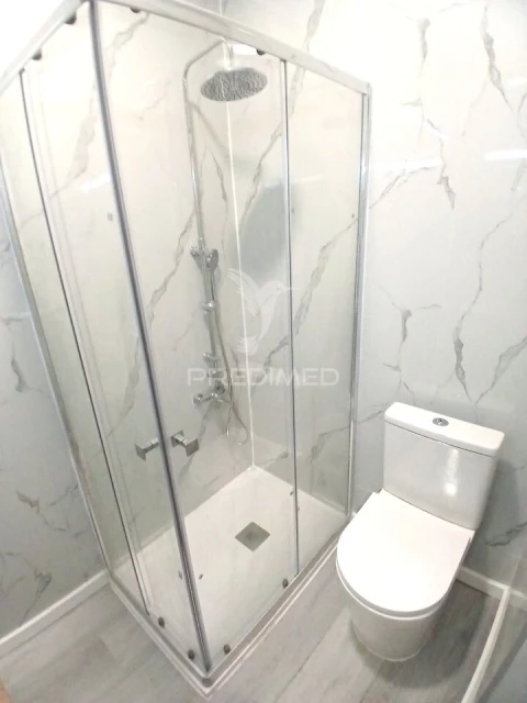 Apartamento T1 para Venda em Venteira