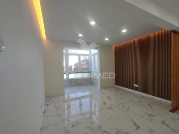 Apartamento T1 para Venda em Águas Livres
