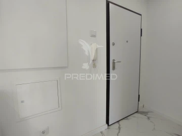 Apartamento T1 para Venda em Águas Livres