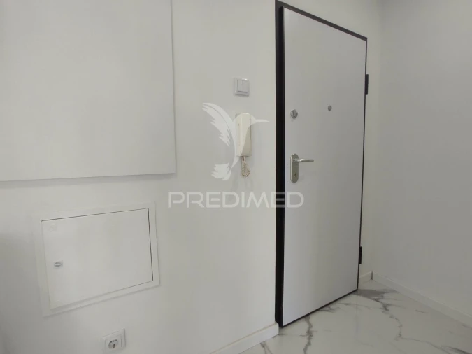 Apartamento T1 para Venda em Águas Livres Foto 4