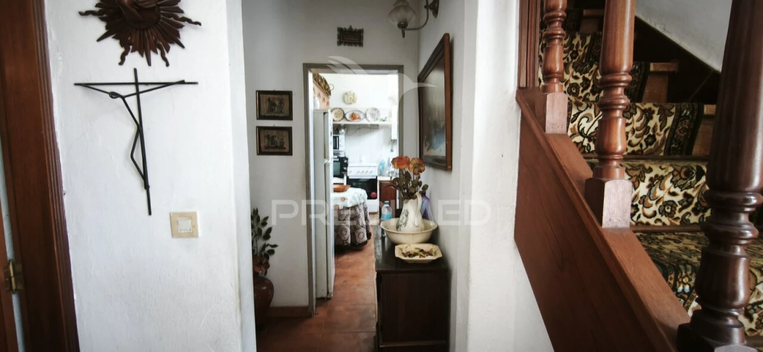 Moradia T3 para Venda em Sé e São Lourenço Foto 25