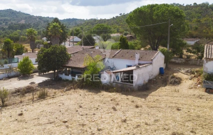 Quinta T4 para Venda em Reliquias