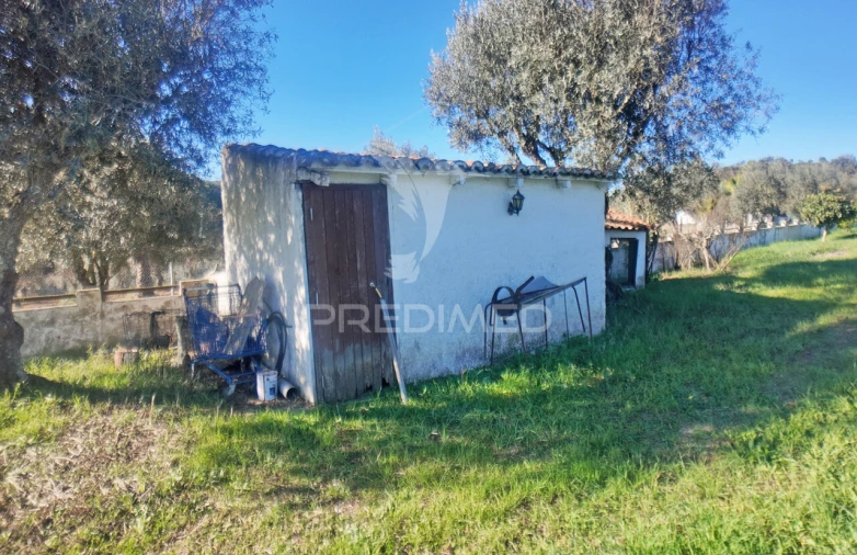 Quinta T4 para Venda em Reliquias Foto 26