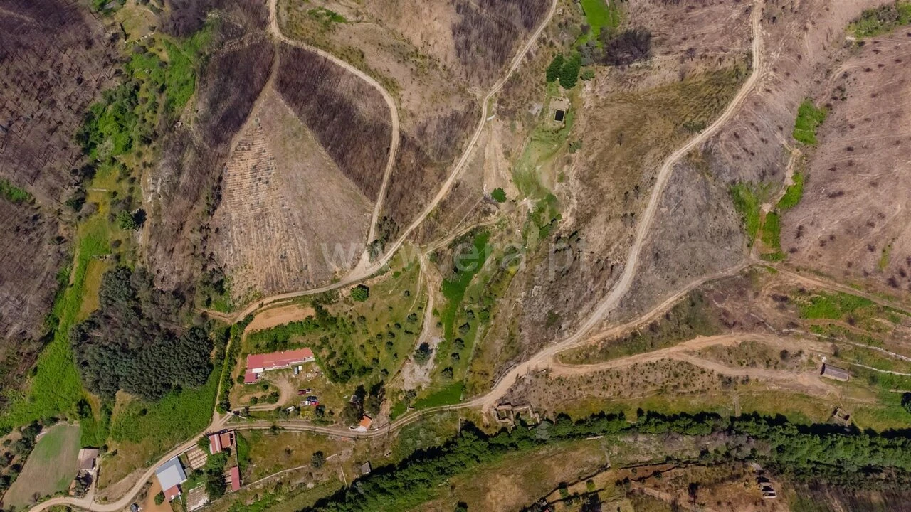 Quinta T6 para Venda em Casegas e Ourondo Foto 3