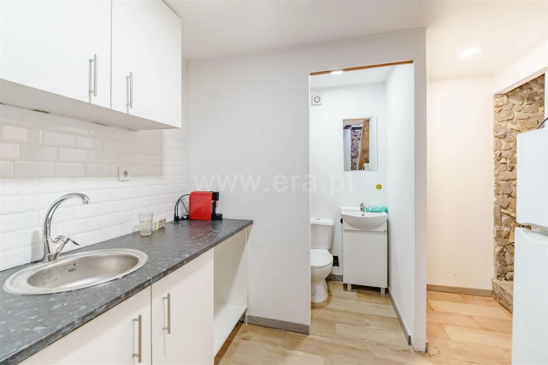 Quinta T6 para Venda em Casegas e Ourondo Foto 16