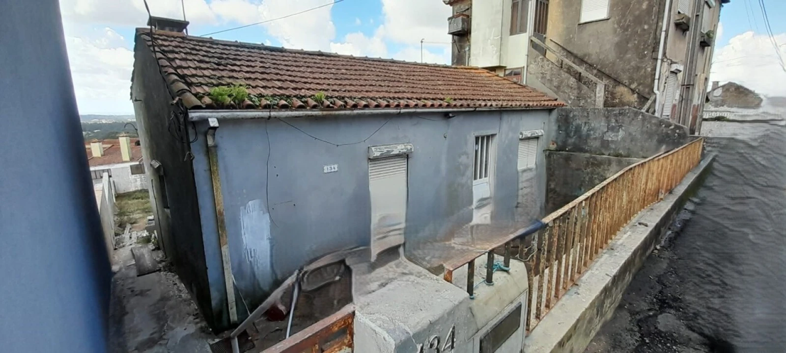 Moradia T3 para Venda em Arrifana Foto 2
