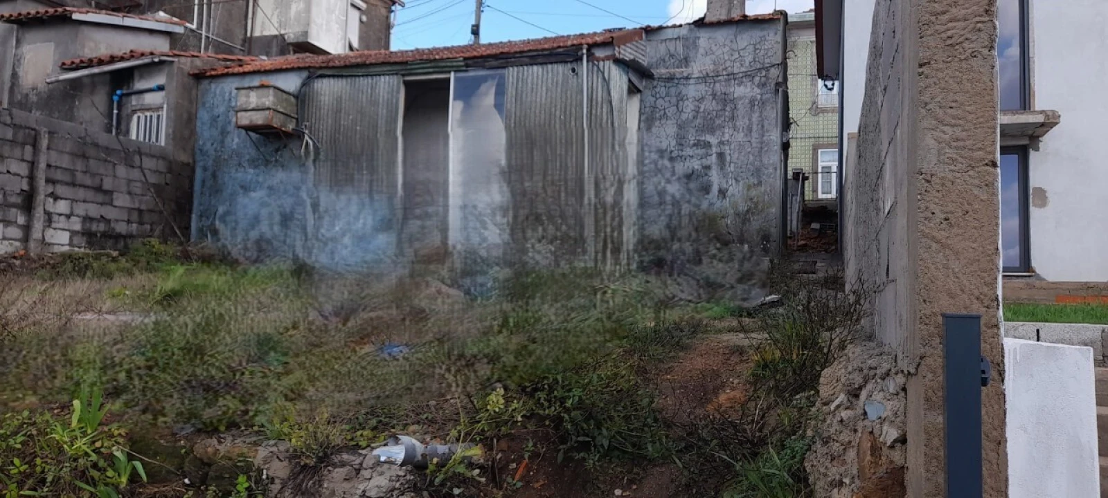 Moradia T3 para Venda em Arrifana Foto 3