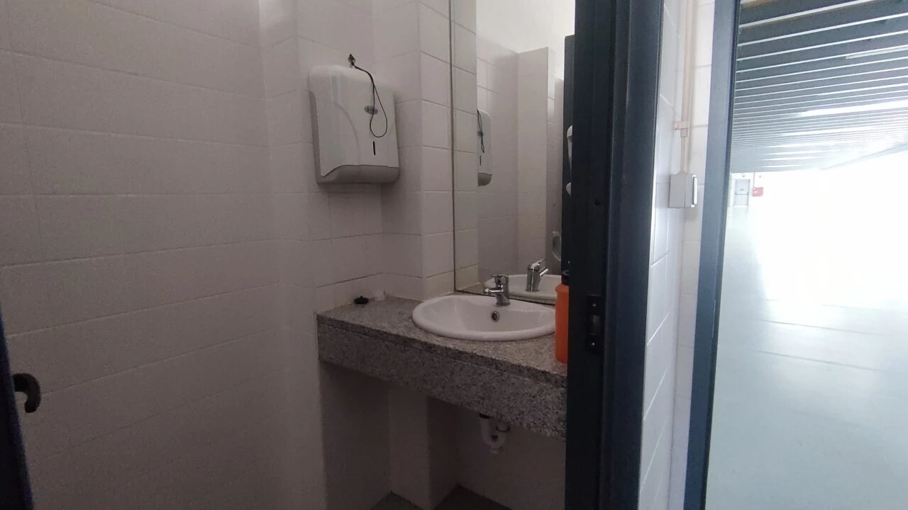 Armazém para Arrendamento em Nogueira do Cravo e Pindelo Foto 9