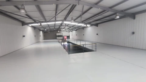 Armazém para Arrendamento em Nogueira do Cravo e Pindelo