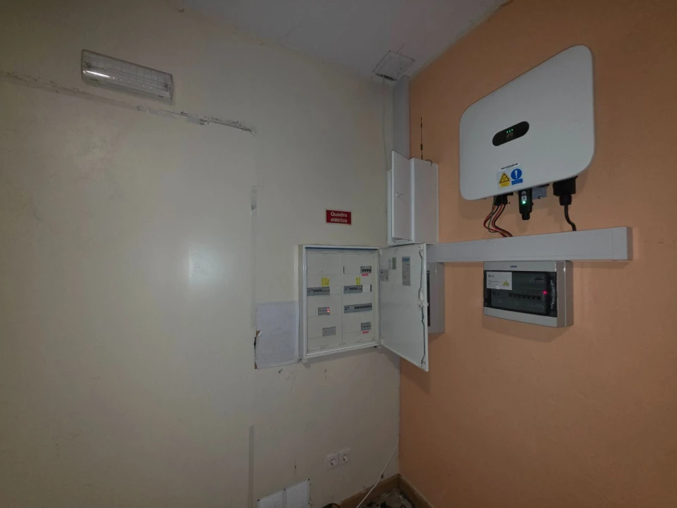 Armazém para Arrendamento em Serzedo e Perosinho Foto 20