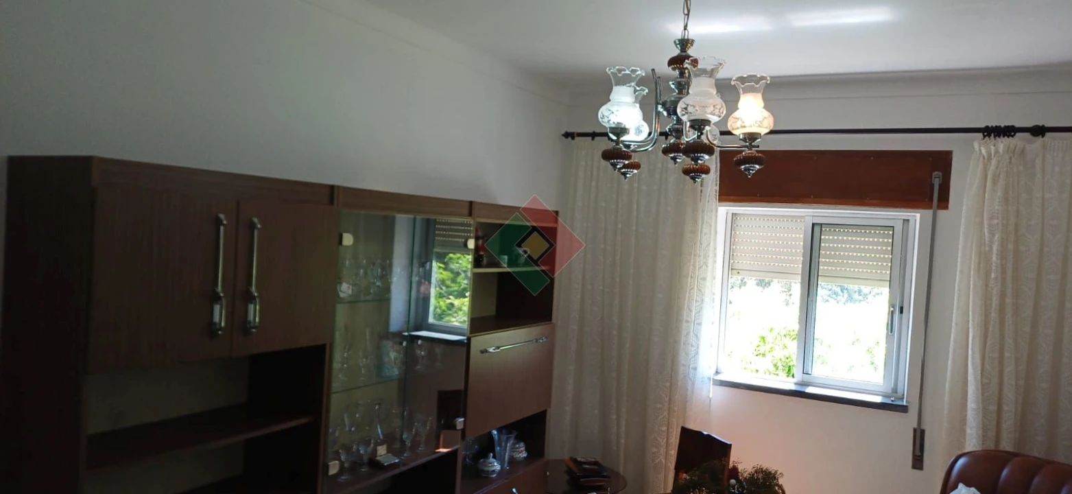 Moradia T4 para Venda em Reguengo e São Julião Foto 9