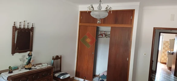 Moradia T4 para Venda em Reguengo e São Julião