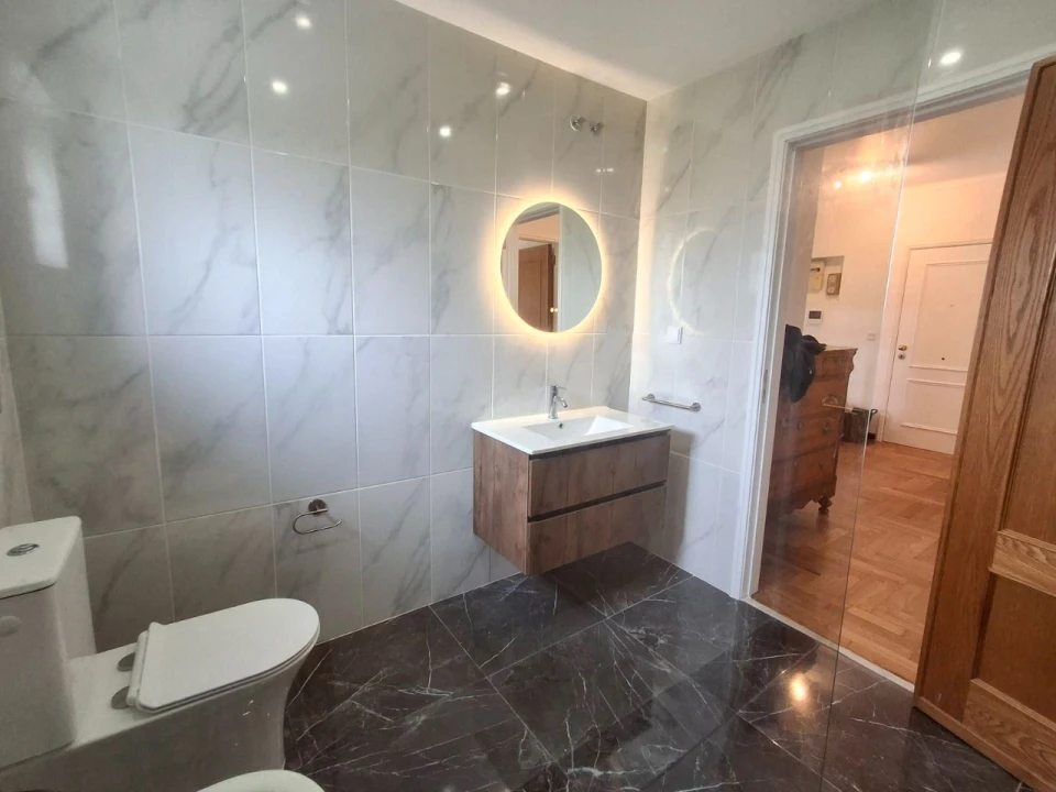 Apartamento T2 para Arrendamento em Carcavelos e Parede Foto 14