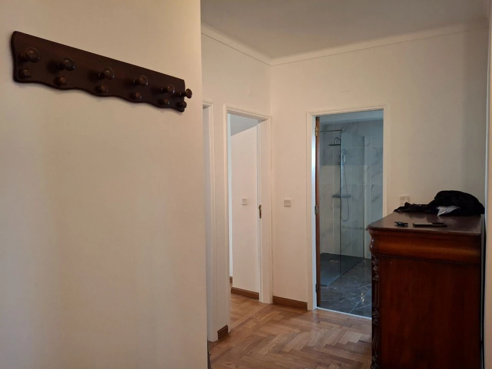 Apartamento T2 para Arrendamento em Carcavelos e Parede Foto 18