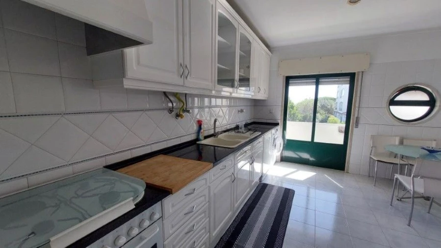 Apartamento T2 para Arrendamento em Carcavelos e Parede Foto 19