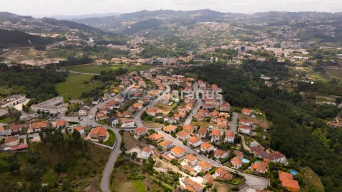 Terreno para Venda em Amarante (São Gonçalo), Madalena, Cepelos e Gatão