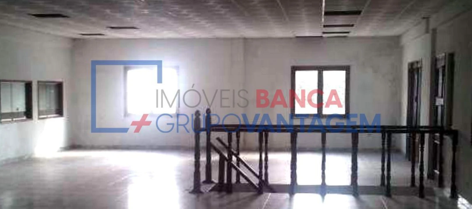 Armazém para Venda em Bemposta Foto 7