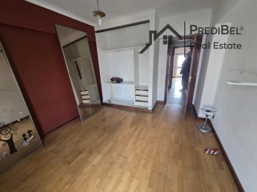 Apartamento T3 para Venda em Carregado e Cadafais