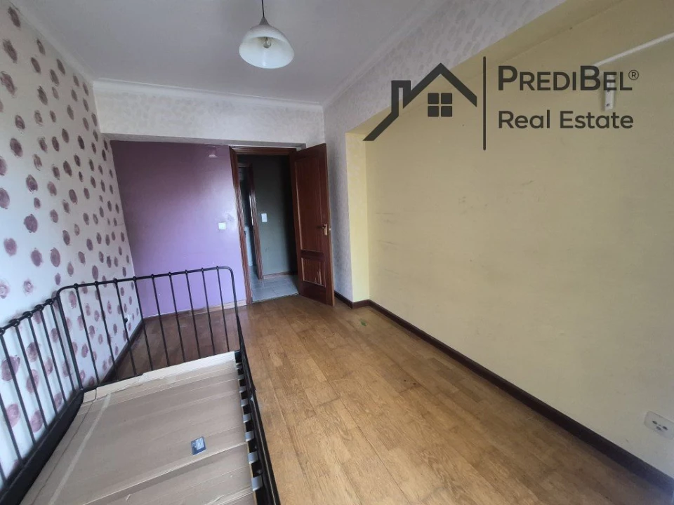 Apartamento T3 para Venda em Carregado e Cadafais Foto 20