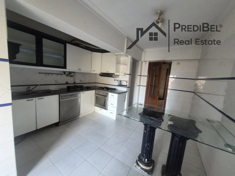Apartamento T3 para Venda em Carregado e Cadafais Foto 3