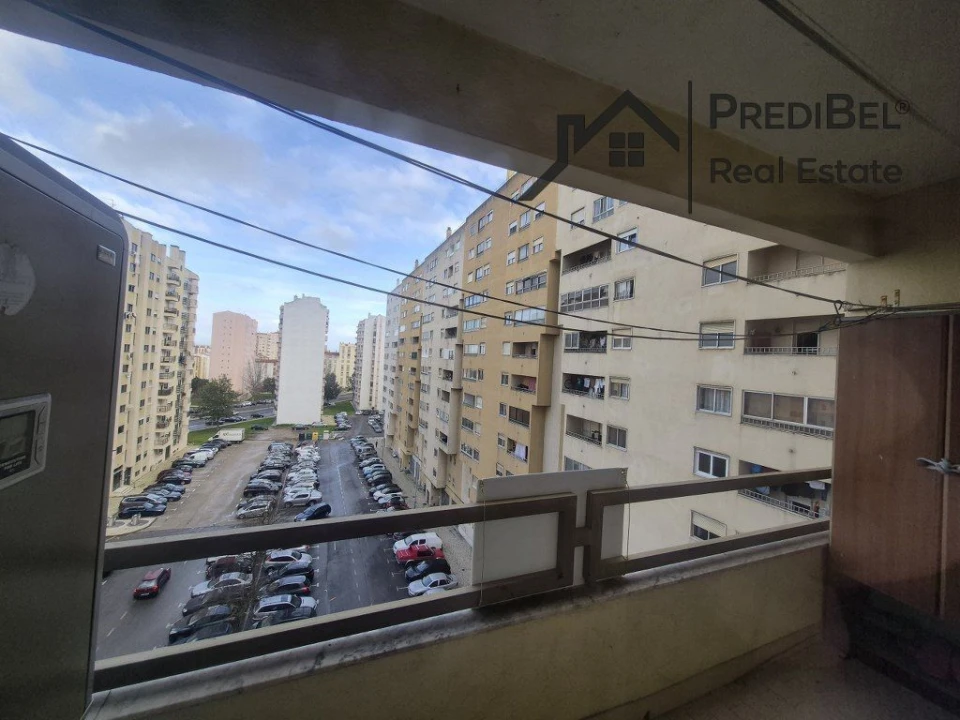 Apartamento T3 para Venda em Carregado e Cadafais Foto 49