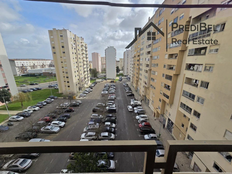 Apartamento T3 para Venda em Carregado e Cadafais Foto 50