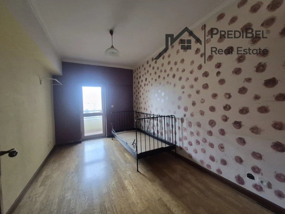 Apartamento T3 para Venda em Carregado e Cadafais Foto 19