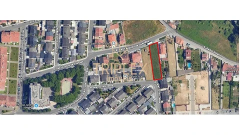 Terreno para Venda em Cidade da Maia