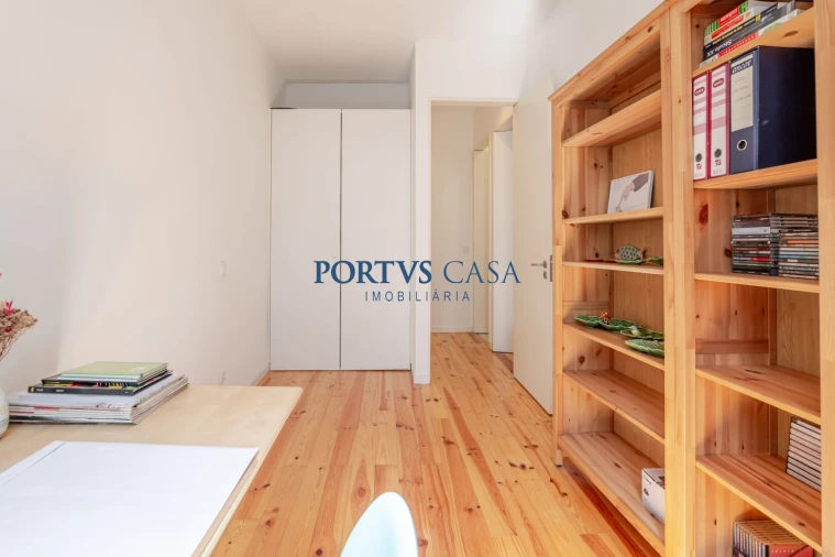 Apartamento T2 para Venda em Bonfim Foto 7