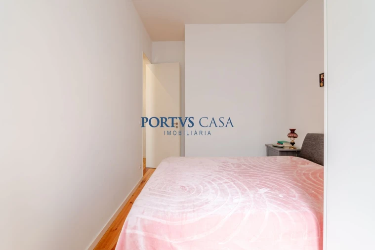 Apartamento T2 para Venda em Bonfim Foto 5