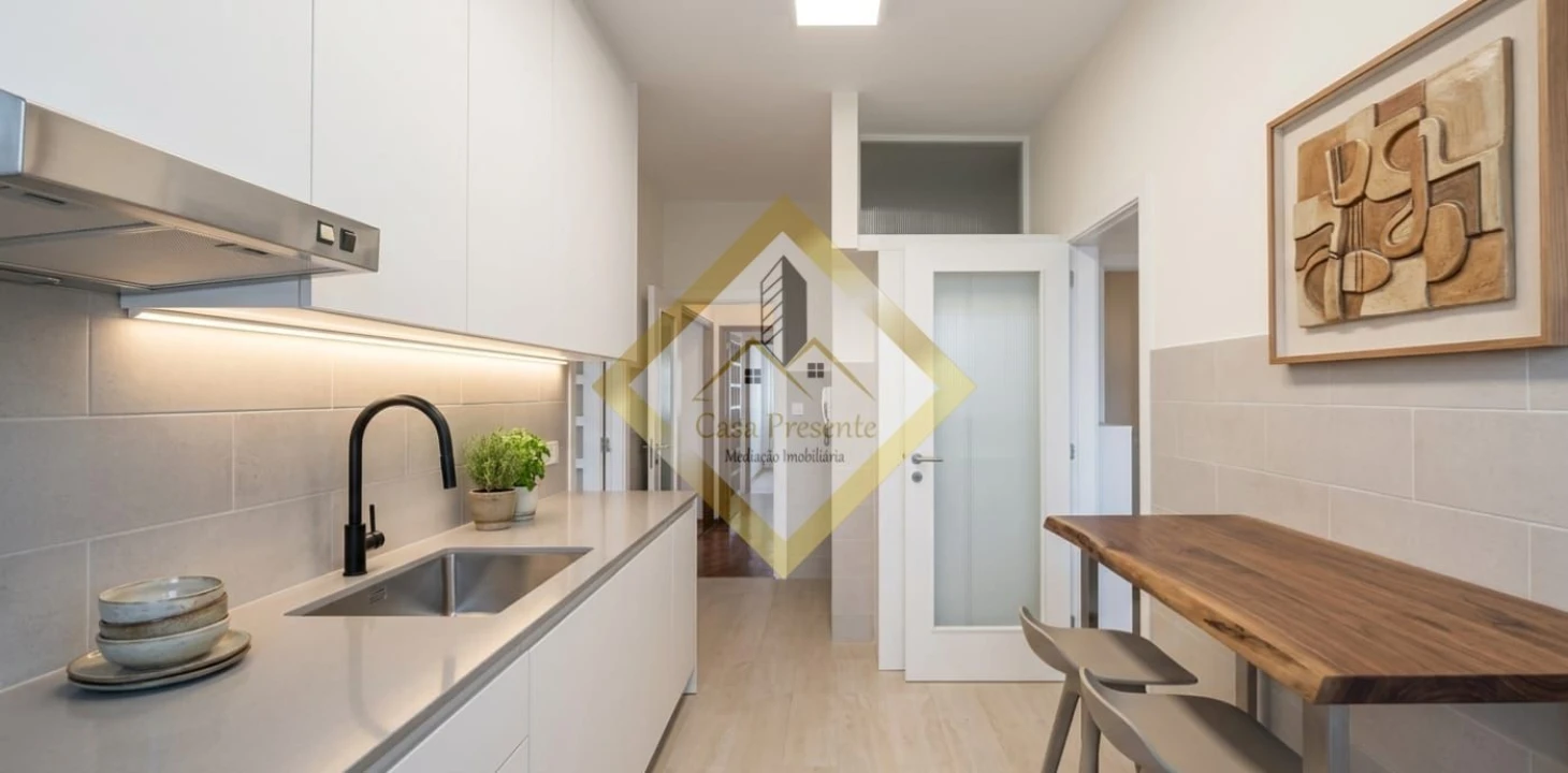 Apartamento T3 para Venda em Bonfim Foto 4