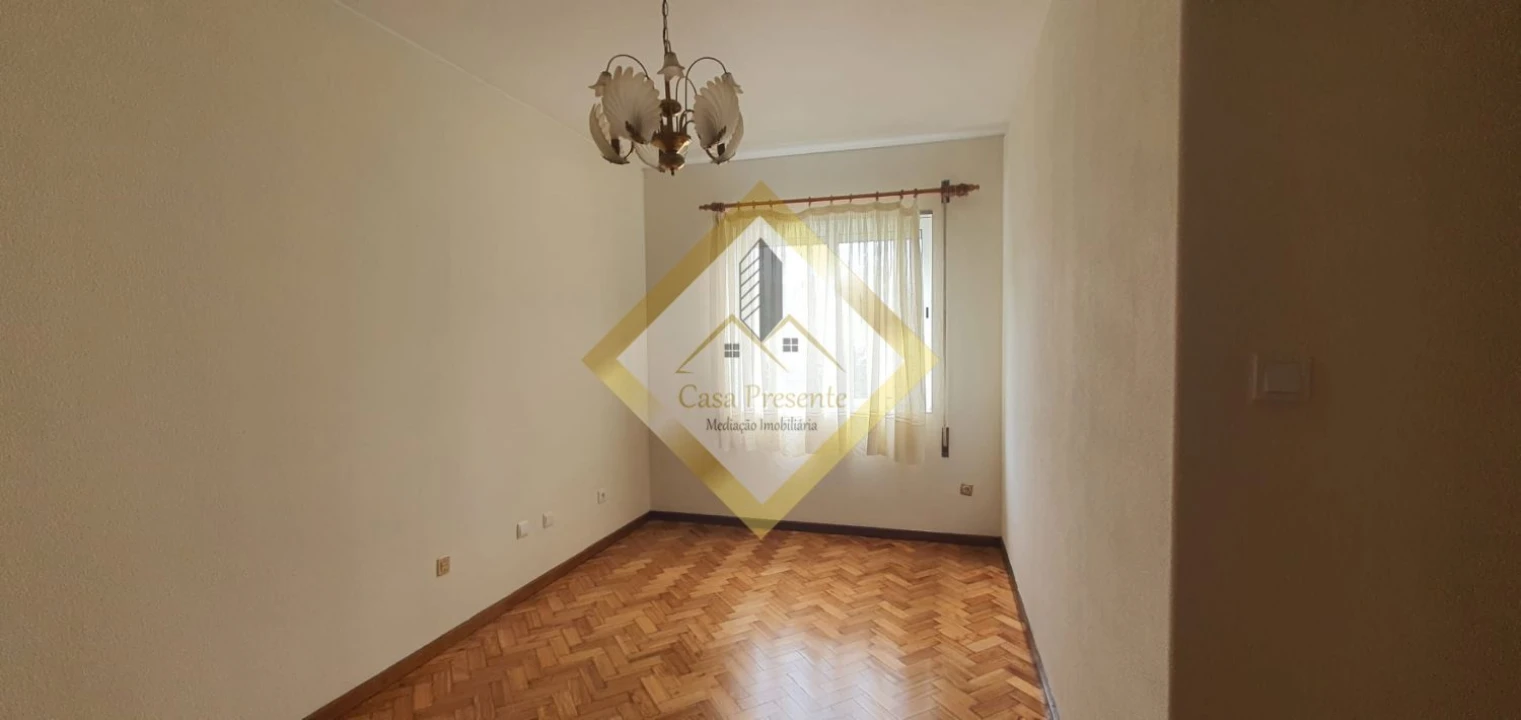 Apartamento T3 para Venda em Bonfim Foto 14