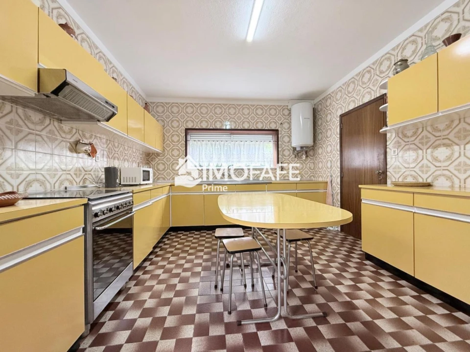 Moradia T5 para Venda em Margaride, Várzea, Lagares, Varziela, Moure Foto 1