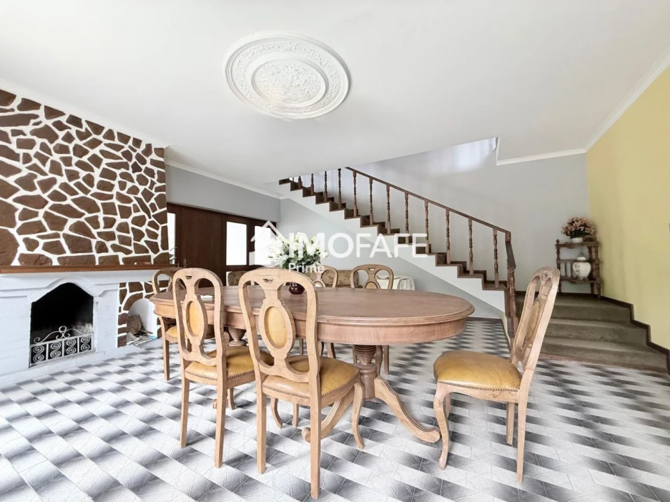 Moradia T5 para Venda em Margaride, Várzea, Lagares, Varziela, Moure Foto 2