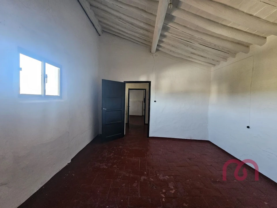Apartamento T1 para Venda em Borba (Matriz) Foto 7