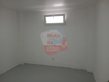 Apartamento T2 para Venda em Sé e São Lourenço