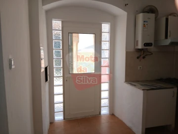 Apartamento T2 para Venda em Sé e São Lourenço