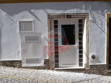 Apartamento T2 para Venda em Sé e São Lourenço